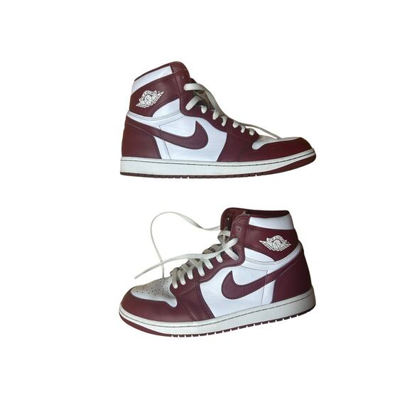 Air Jordan 1 Retro High OG DZ5485 160 White/Team Red Men\'s Size 11 - EUC main image 11